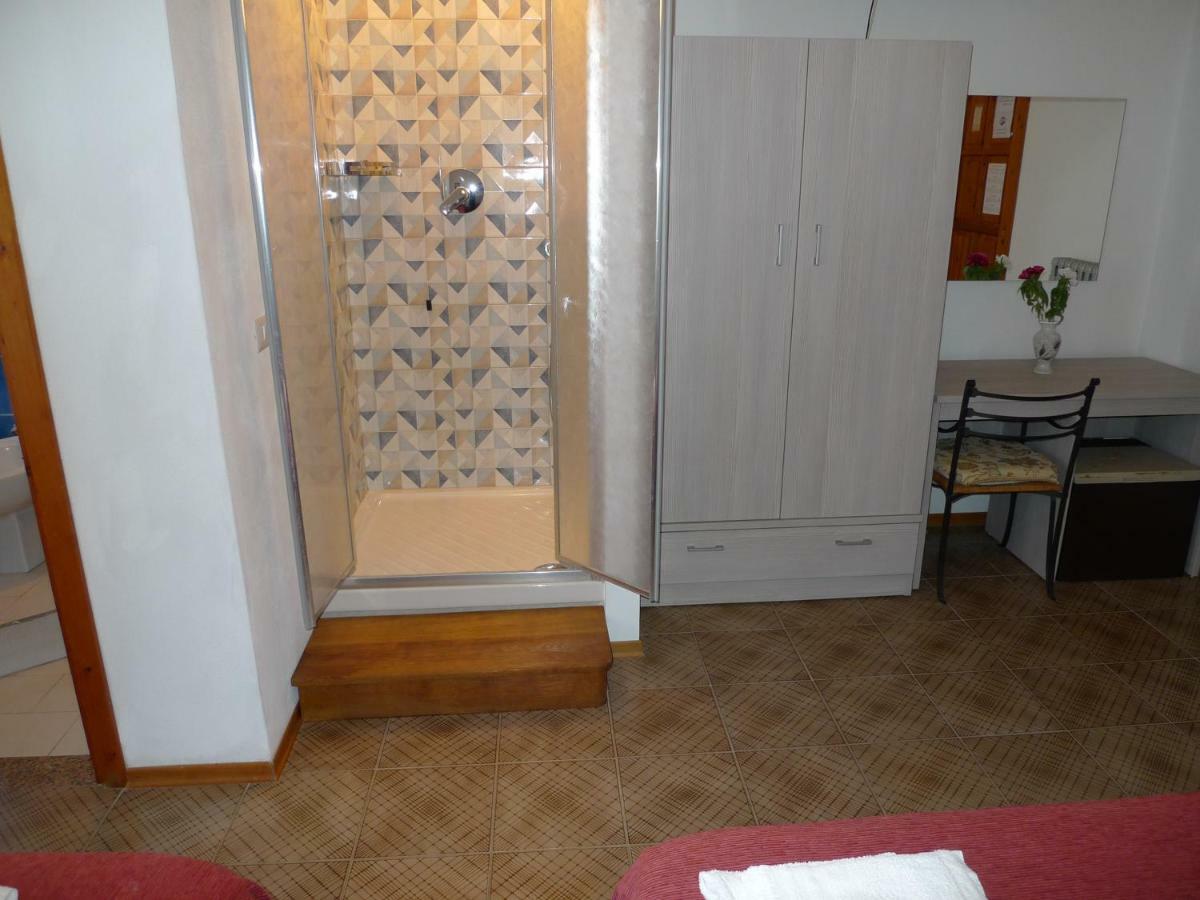 Hotel Alexander Santa Domenica  Zewnętrze zdjęcie