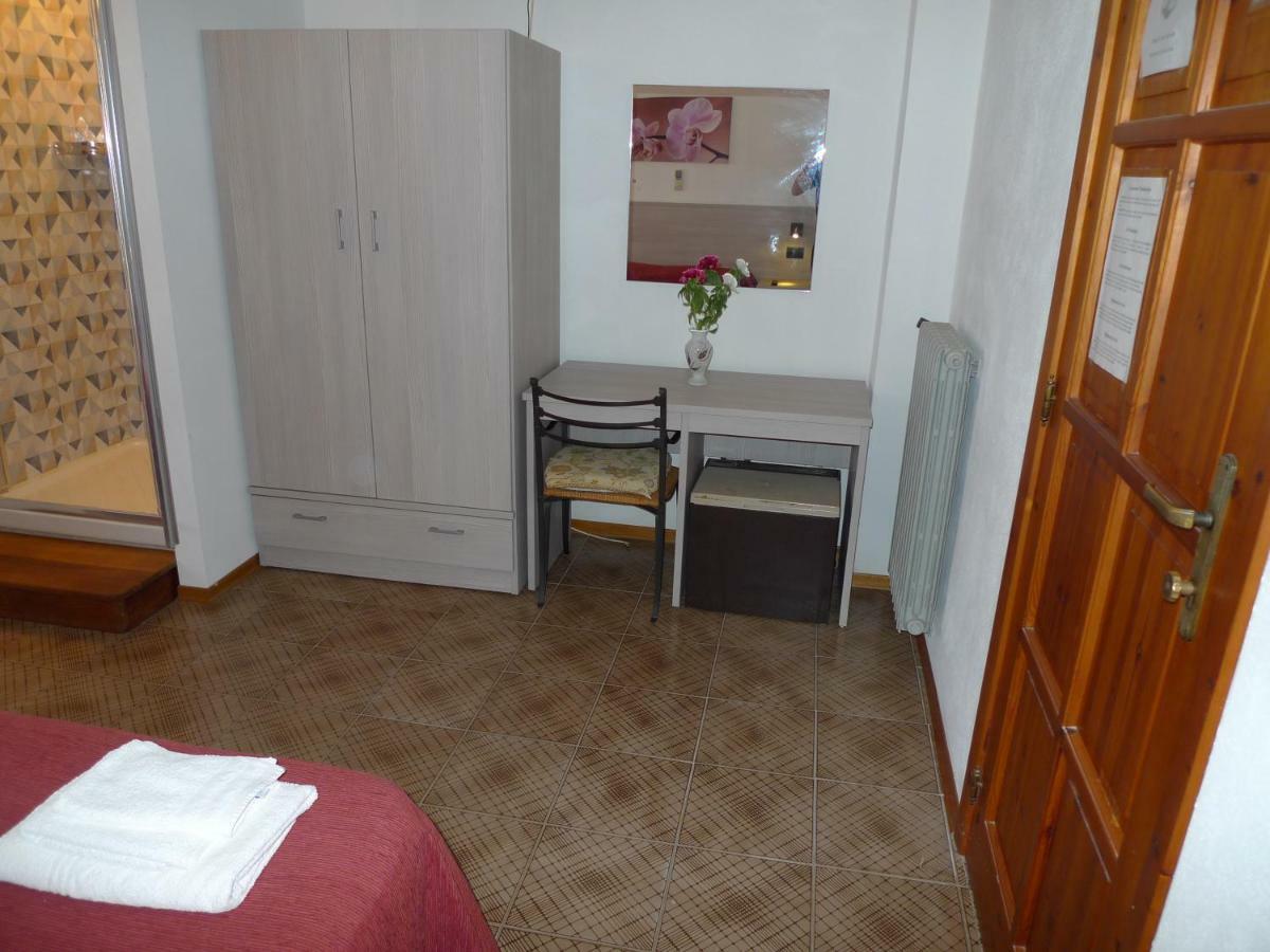 Hotel Alexander Santa Domenica  Zewnętrze zdjęcie
