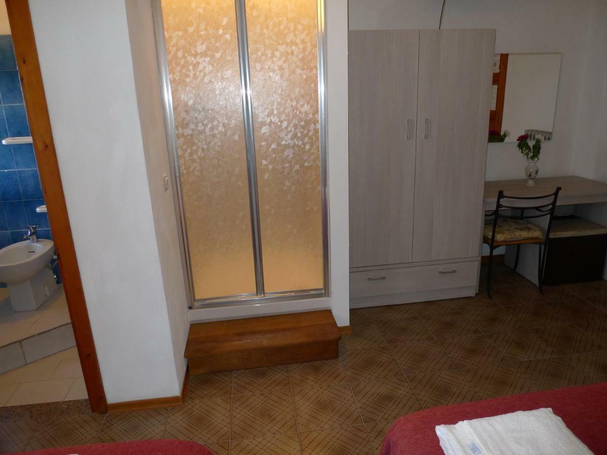 Hotel Alexander Santa Domenica  Zewnętrze zdjęcie